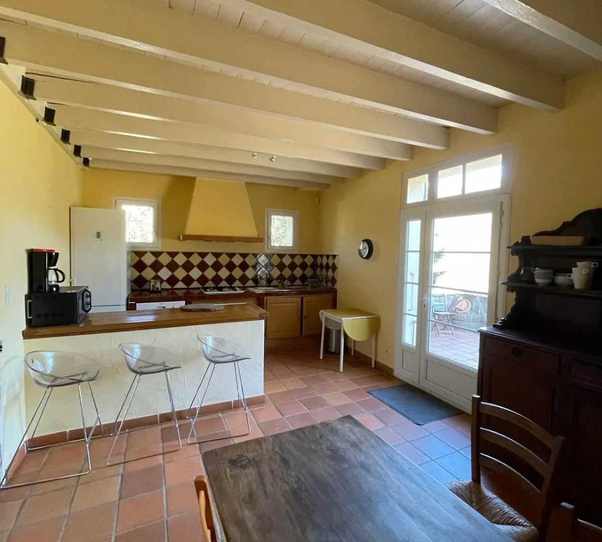 Privatisation Domaine De Cassan Villa Lafare