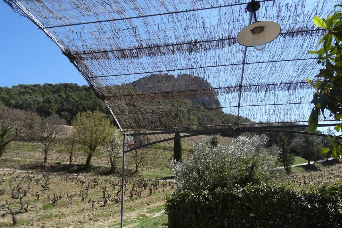 Privatisation Domaine De Cassan Villa Lafare 0*,  France